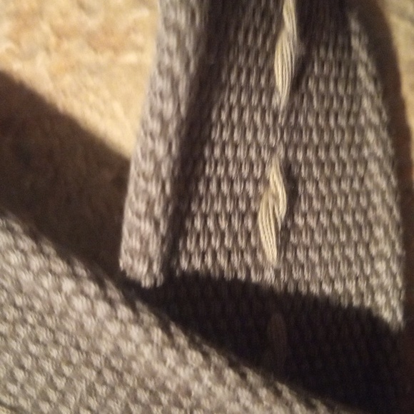 Military Style Adjustable Versatile Belt! Light Green W/Oversized Tan Stitching - Picture 7 of 11